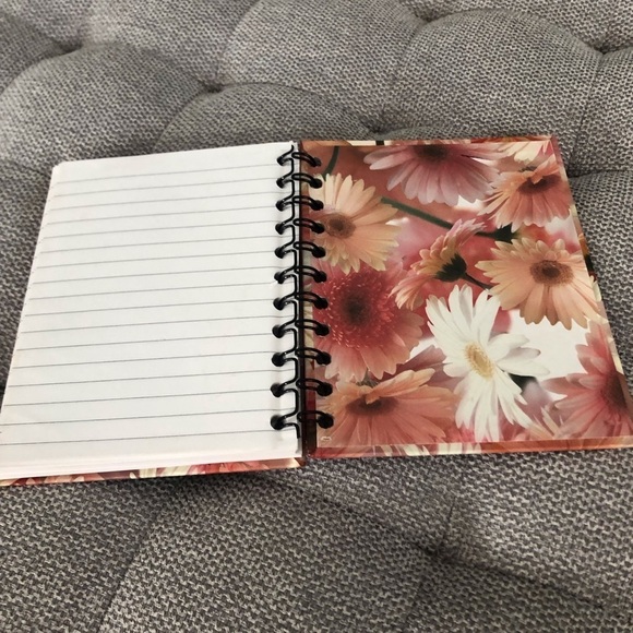Gerber Daisy spiral notebook - Picture 6 of 6